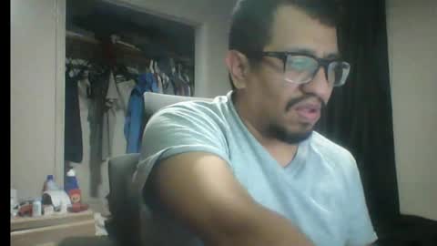 Snapshot of smoky47gxxx chatting on January 2026 01:20:02 AM smoky47 online show from January 2026 01:20:02 AM