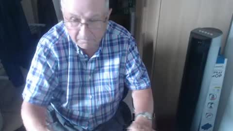 Snapshot of smoothmutton chatting on June 2026 02:10:02 PM smoothmutton online show from June 2026 02:10:02 PM