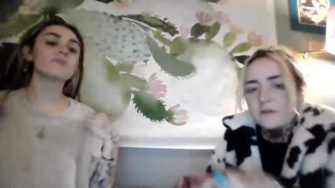 smorethanfriends online show from June 2026 03:40:01 AM