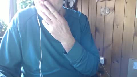 sn0man69 online show from January 2026 05:28:02 PM