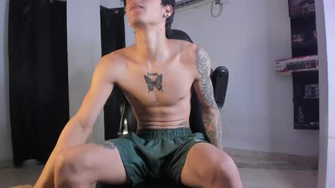 snakebutterfly online show from March 2026 05:15:02 AM