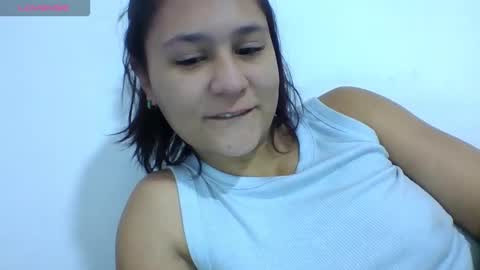 snakedoll_ online show from October 2025 07:33:01 PM