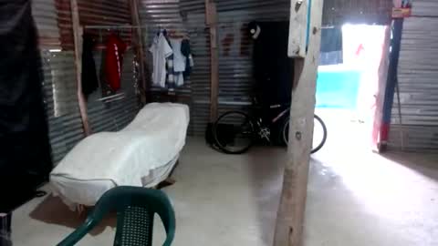 snakeguy08 online show from February 2026 03:31:01 PM