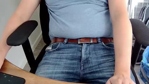 Sneakybill online show from September 2025 08:27:02 AM