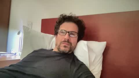 snfrisco76 online show from December 2025 05:34:02 AM