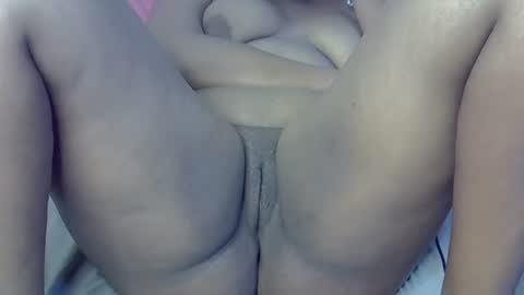 snow eyes online show from January 2025 07:00:02 PM