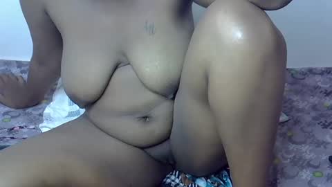 snow eyes online show from February 2025 08:11:01 AM