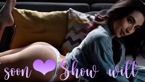 snowbabyxox online show from November 2025 09:53:01 PM