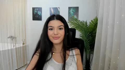 Snapshot of snowingwinter chatting on February 2025 10:31:01 PM snowingwinter online show from February 2025 10:31:01 PM
