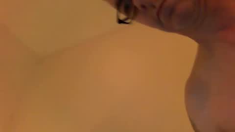 Snapshot of snub71 chatting on December 2024 07:32:01 AM snub71 online show from December 2024 07:32:01 AM