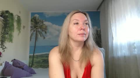 Masha online show from October 2025 04:57:01 AM