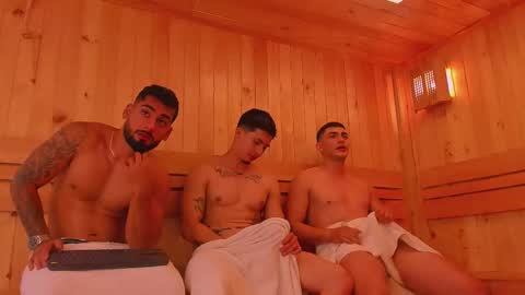 Snapshot of soccer_hot chatting on November 2025 02:34:01 AM SOCCER HOT online show from November 2025 02:34:01 AM