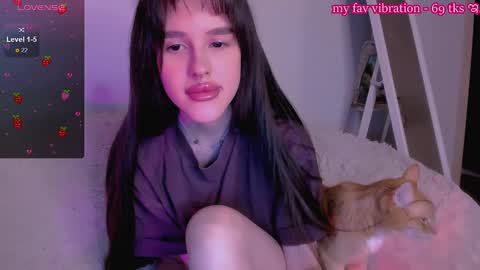  lady sofi green   online show from January 2025 08:52:02 PM