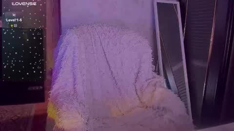  lady sofi green   online show from December 2025 02:07:02 AM