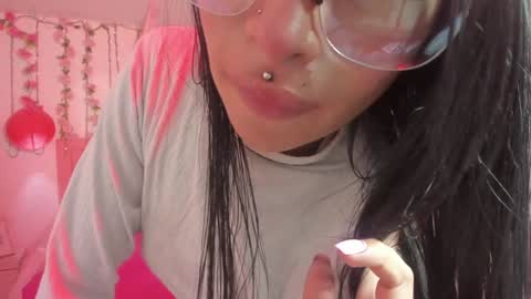 sofiia online show from January 2025 01:02:02 PM