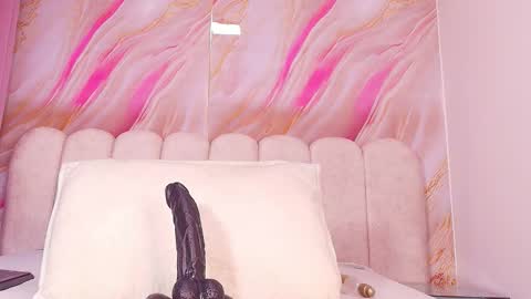 Sofia online show from February 2026 03:10:02 AM