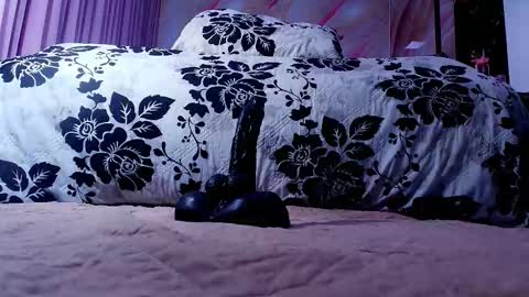 Sofia online show from March 2026 03:01:02 AM