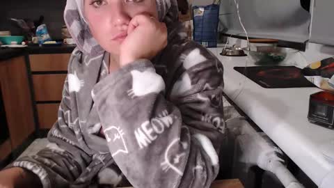 Sofi online show from October 2025 06:41:02 PM