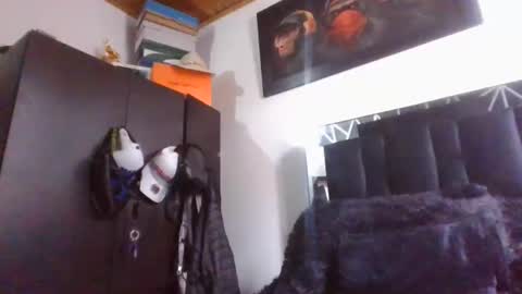 Sofi online show from November 2025 07:14:01 PM