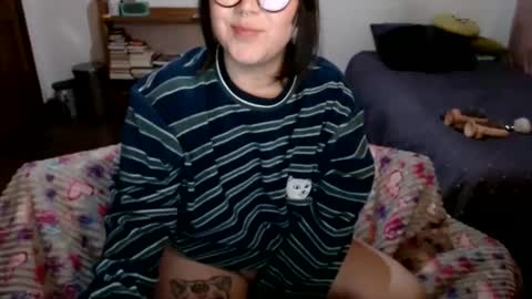 Sofi Lynch online show from June 2026 07:06:02 AM