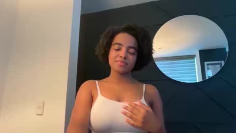 Sofi online show from April 2026 06:52:01 PM