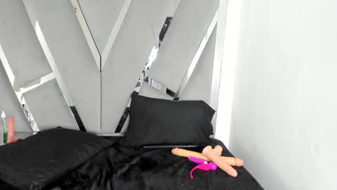 SOFIA online show from February 2025 01:24:02 AM