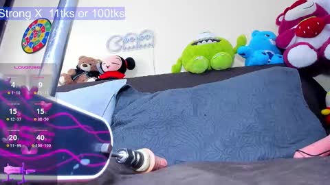 Sofia online show from February 2026 04:40:01 PM