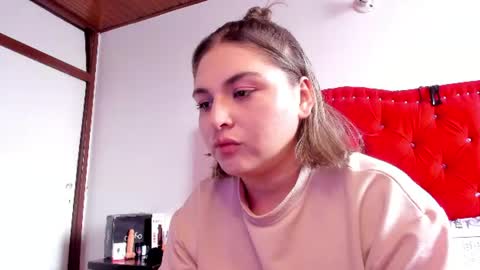 Snapshot of sofia__bella chatting on June 2026 05:28:02 PM Sofia bella online show from June 2026 05:28:02 PM
