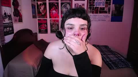 Snapshot of sofia_coolle chatting on May 2026 10:48:02 PM Sofi online show from May 2026 10:48:02 PM