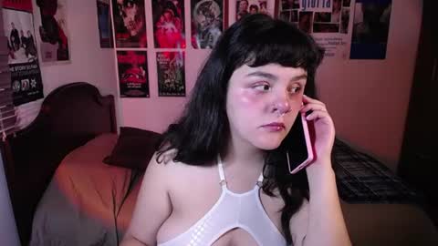 Snapshot of sofia_coolle chatting on July 2026 12:14:02 PM Sofi online show from July 2026 12:14:02 PM