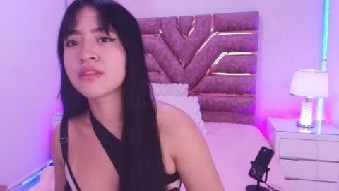 Snapshot of sofia_gomes_ chatting on April 2026 11:52:02 AM sofia gomes online show from April 2026 11:52:02 AM
