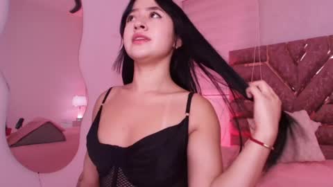 Snapshot of sofia_gomes_ chatting on June 2026 11:56:02 AM sofia gomes online show from June 2026 11:56:02 AM