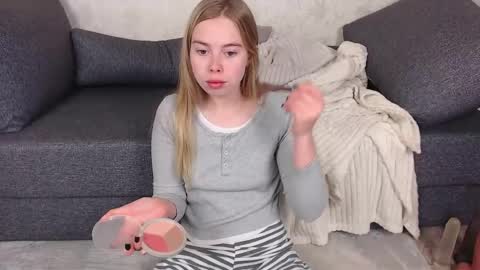 Snapshot of sofia_here chatting on May 2026 12:06:01 AM Sofia here online show from May 2026 12:06:01 AM