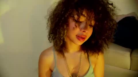 Snapshot of sofia_kay_ chatting on May 2026 12:08:01 AM S O F I A online show from May 2026 12:08:01 AM