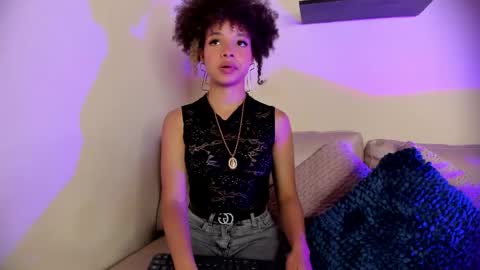 Snapshot of sofia_kay_ chatting on June 2026 09:59:02 PM S O F I A online show from June 2026 09:59:02 PM
