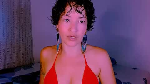 Sofia  online show from September 2025 04:40:01 PM