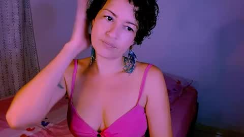 Sofia  online show from September 2025 12:32:02 AM