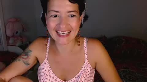 Sofia  online show from January 2026 09:40:02 PM