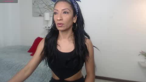 Sofi online show from April 2026 08:21:01 PM