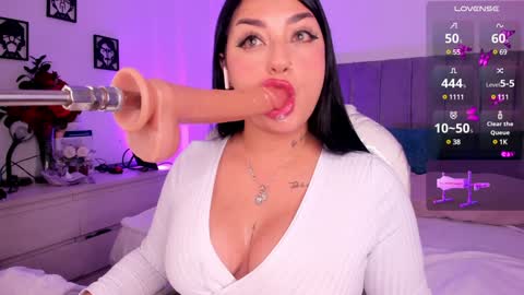 sofia  online show from February 2025 02:14:02 AM