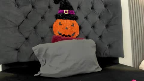 sofi online show from October 2025 12:04:02 PM