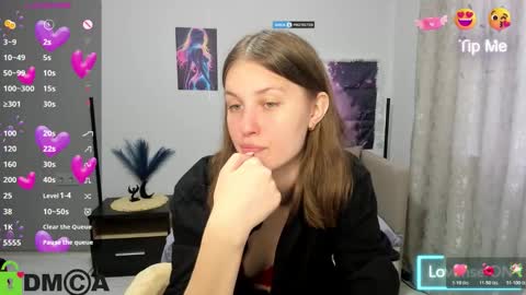 Sofia online show from March 2026 01:28:01 PM