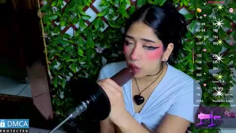 Sofia Sstone online show from March 2026 07:20:02 PM