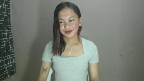 sofia_sweetheart18 online show from January 2026 12:38:01 AM