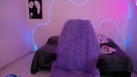 Snapshot of sofia_tgn chatting on April 2026 06:27:01 PM sofia_tgn online show from April 2026 06:27:01 PM