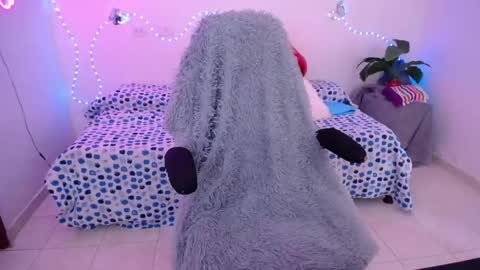 Snapshot of sofia_tgn chatting on June 2026 06:43:01 PM sofia_tgn online show from June 2026 06:43:01 PM