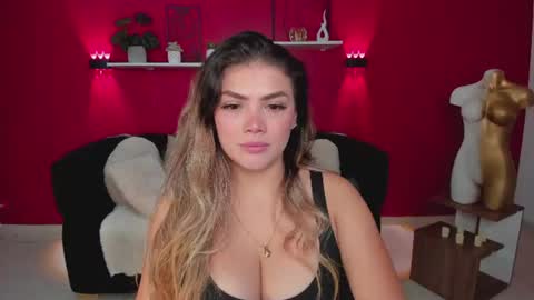 Snapshot of sofia_velvetx chatting on June 2026 02:15:02 PM sofia_velvetx online show from June 2026 02:15:02 PM