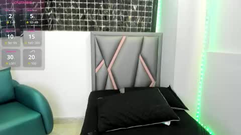 Sofa online show from November 2025 12:59:02 PM