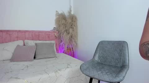 Snapshot of sofia_wilson_ chatting on September 2025 01:26:02 PM Sofia Wilson online show from September 2025 01:26:02 PM