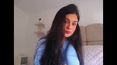 sofiabanks_ online show from April 2026 09:31:01 PM